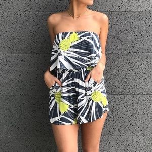 NWT Ava Sky Romper Karisa, S